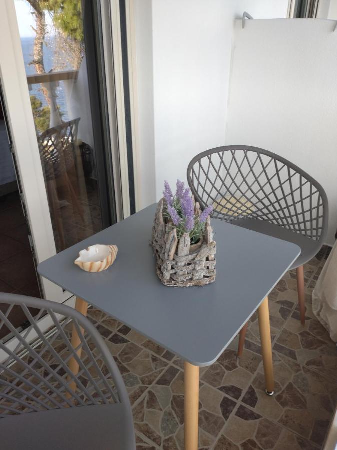 Machi Rooms Патитири Екстериор снимка