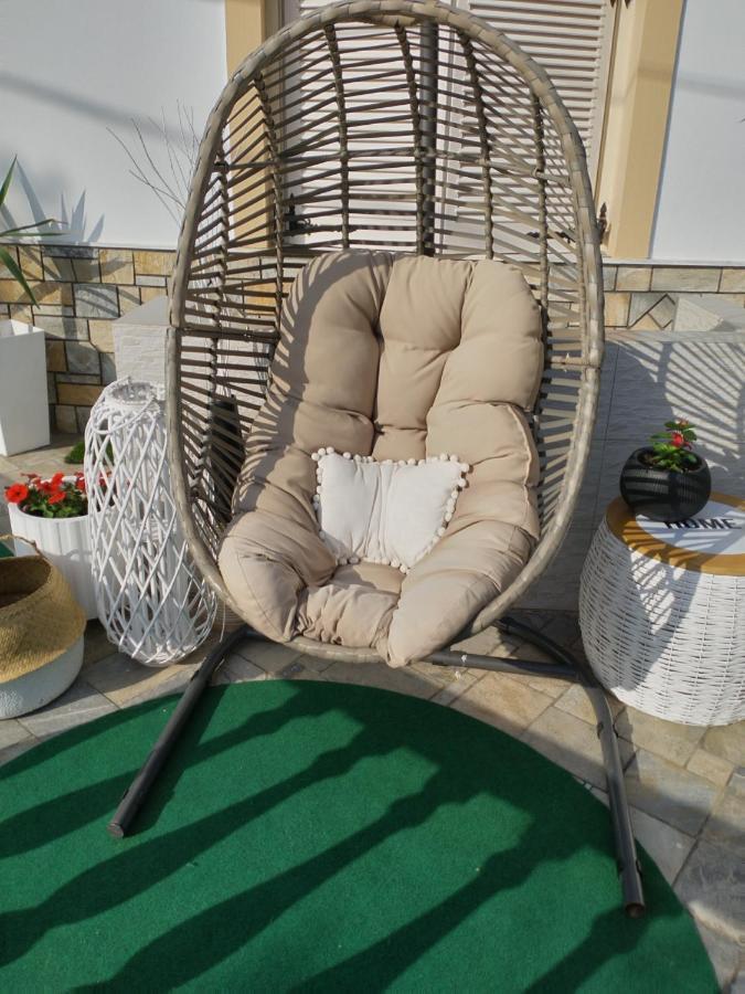 Machi Rooms Патитири Екстериор снимка