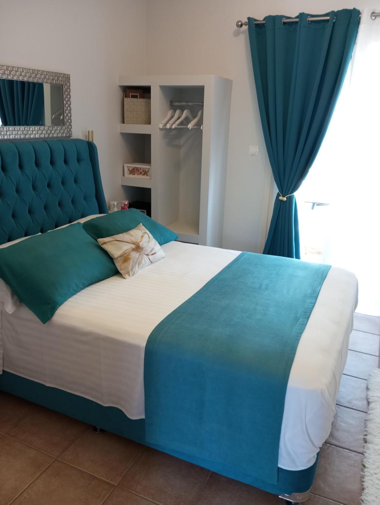 Machi Rooms Патитири Екстериор снимка