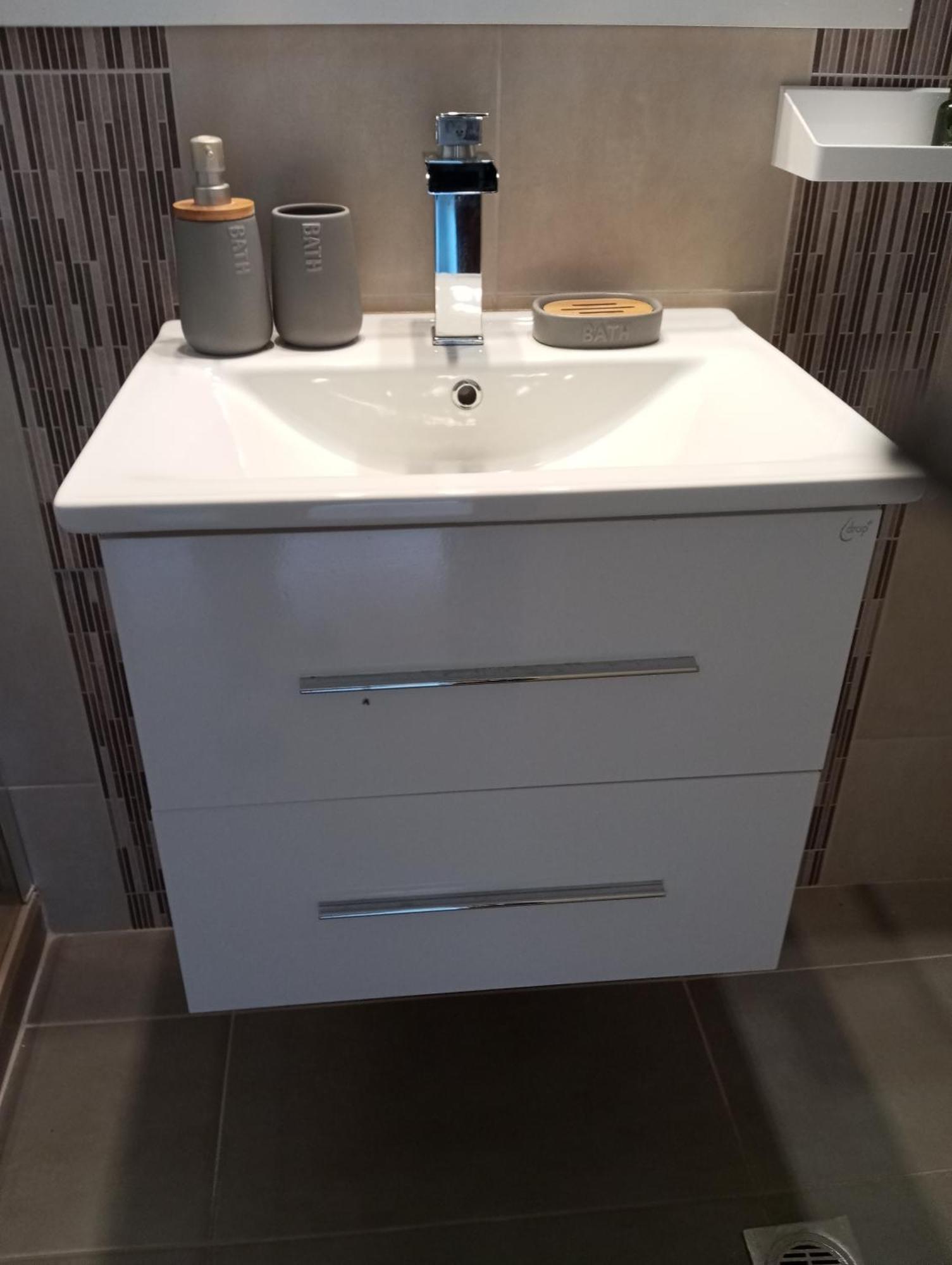 Machi Rooms Патитири Екстериор снимка