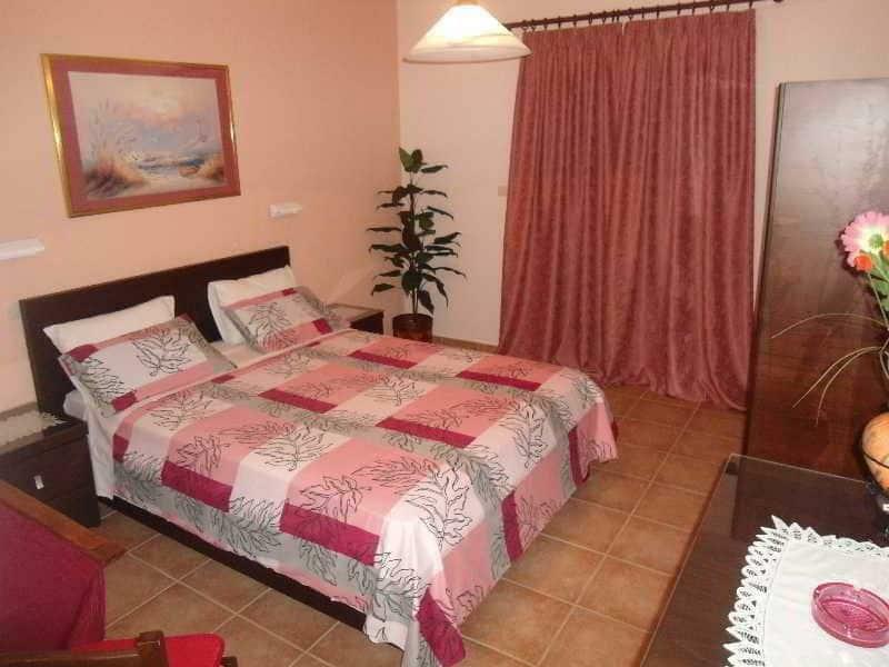 Machi Rooms Патитири Екстериор снимка